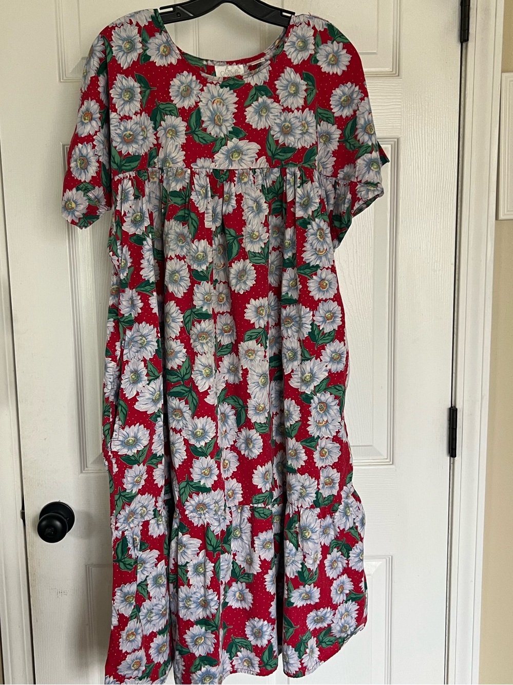 Vintage Gibson Latimer Red Daisy Cotton Dress MuuMuu Oversized M Holiday FLAW